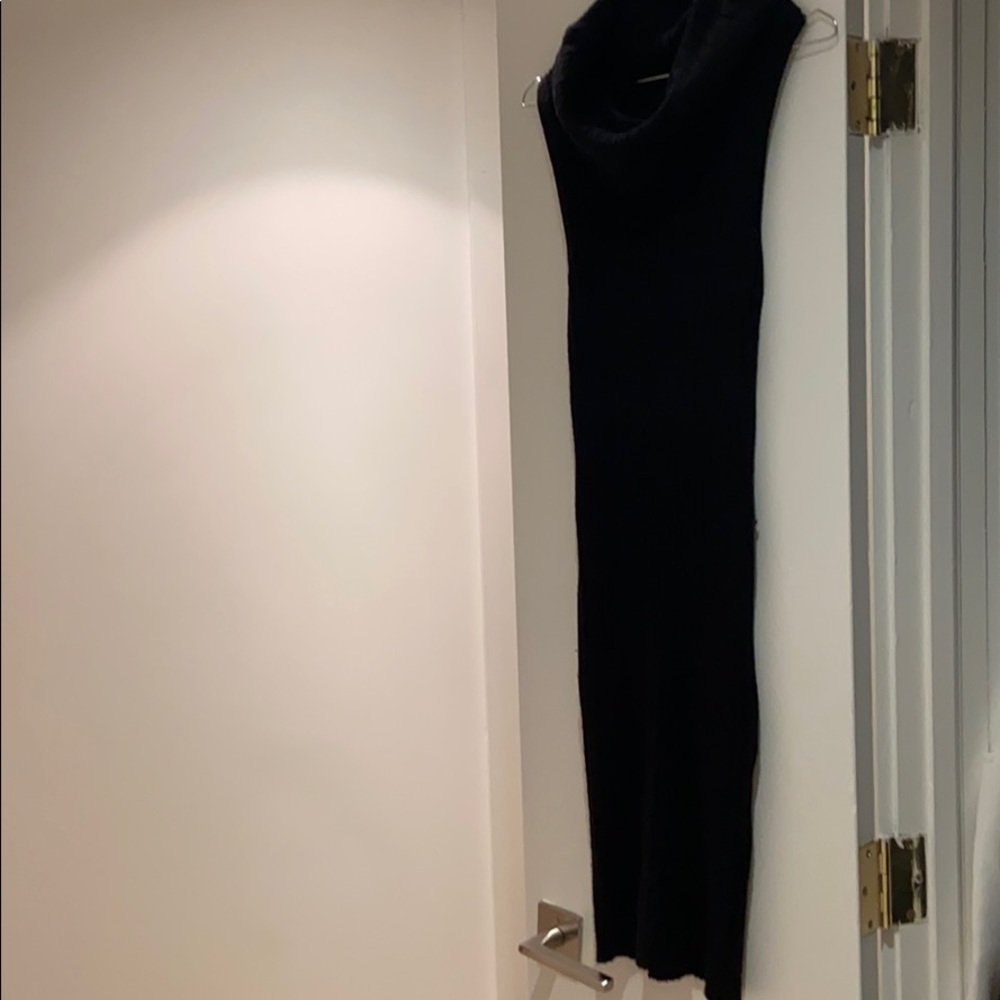 HOWL NECK MIDI SWEATER DRESS